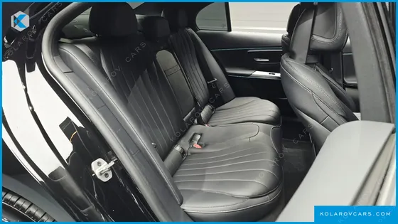 MERCEDES E-CLASS E300 4MATIC EXCLUSIVE