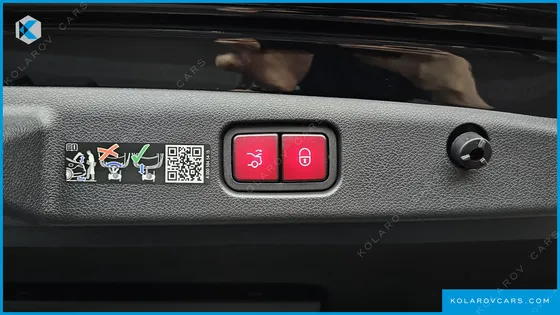 MERCEDES E-CLASS E200 AVANTGARDE