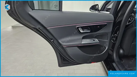 MERCEDES E-CLASS E200 AVANTGARDE