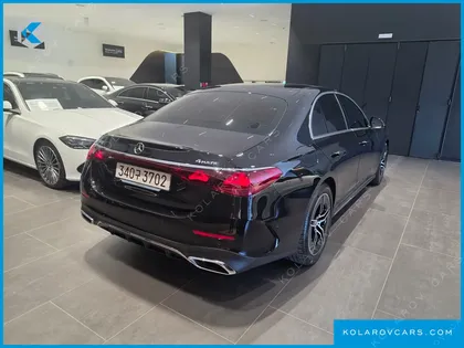 MERCEDES E-CLASS E300 4MATIC AMG LINE