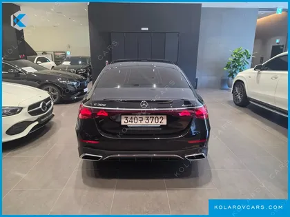 MERCEDES E-CLASS E300 4MATIC AMG LINE
