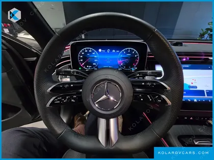 MERCEDES E-CLASS E300 4MATIC AMG LINE