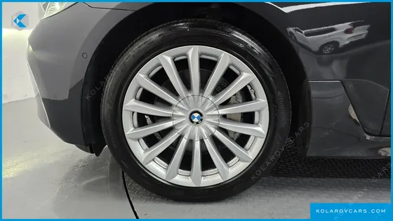 BMW GRAN TURISMO (GT) 620D LUXURY