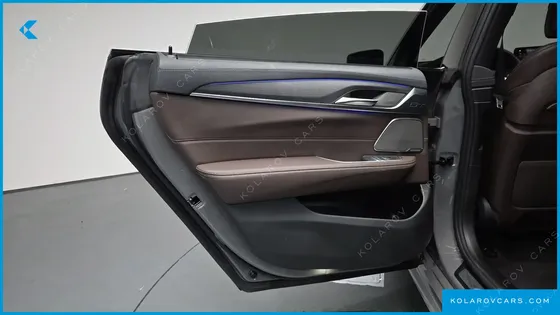 BMW GRAN TURISMO (GT) 620D M SPORT
