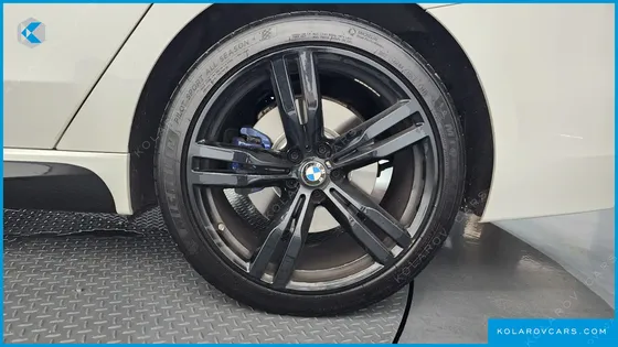 BMW GRAN TURISMO (GT) 640I XDRIVE M SPORT