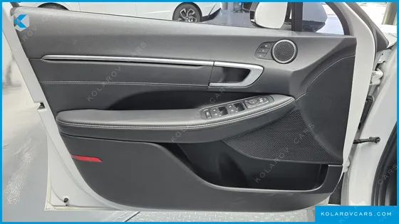 HYUNDAI SONATA 2.0