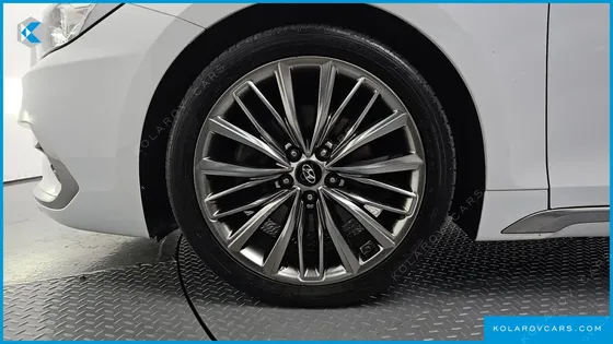 HYUNDAI GRANDEUR 3.0 EXCLUSIVE