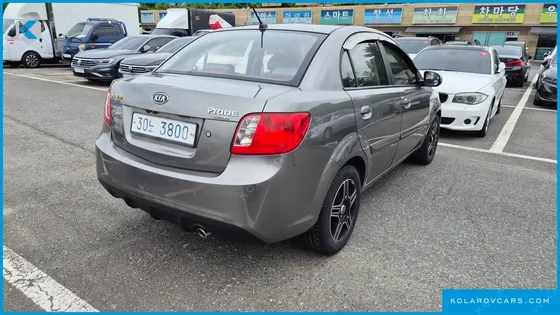 KIA PRIDE 4DR 1.6 CVVT GOLD PREMIUM