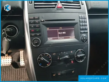 MERCEDES B-CLASS B200