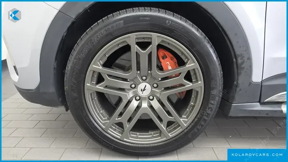 HYUNDAI MAXCRUISE GAS 3.3 4WD