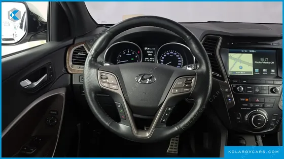 HYUNDAI MAXCRUISE GAS 3.3 4WD