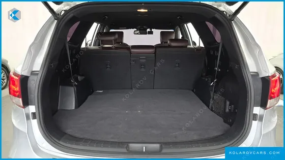 HYUNDAI MAXCRUISE GAS 3.3 4WD