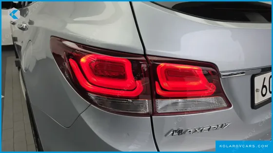 HYUNDAI MAXCRUISE GAS 3.3 4WD