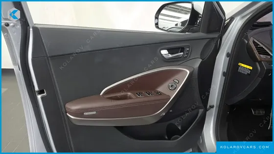 HYUNDAI MAXCRUISE GAS 3.3 4WD