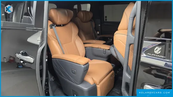TOYOTA ALPHARD 2.5 HEV EXECUTIVE AWD