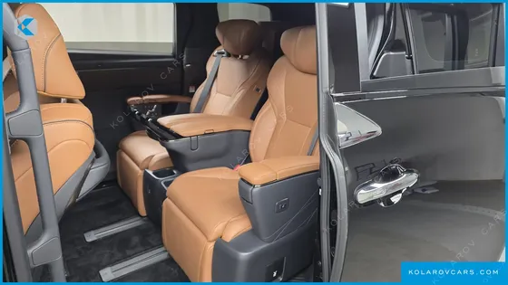 TOYOTA ALPHARD 2.5 HEV EXECUTIVE AWD