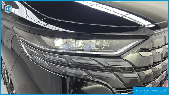 TOYOTA ALPHARD 2.5 HEV EXECUTIVE AWD