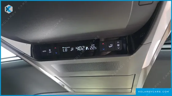 TOYOTA ALPHARD 2.5 HEV EXECUTIVE AWD