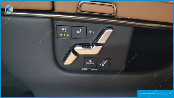 TOYOTA ALPHARD 2.5 HEV EXECUTIVE AWD