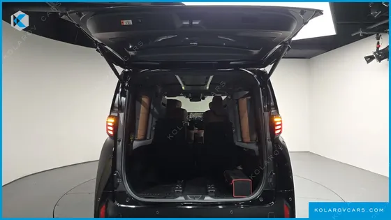 TOYOTA ALPHARD 2.5 HEV EXECUTIVE AWD
