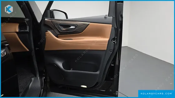 TOYOTA ALPHARD 2.5 HEV EXECUTIVE AWD