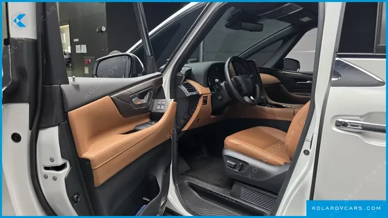 TOYOTA ALPHARD 2.5 HEV EXECUTIVE AWD