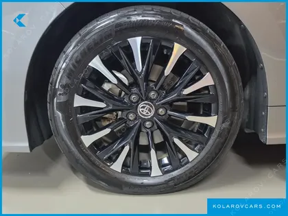TOYOTA ALPHARD 2.5 HEV EXECUTIVE AWD