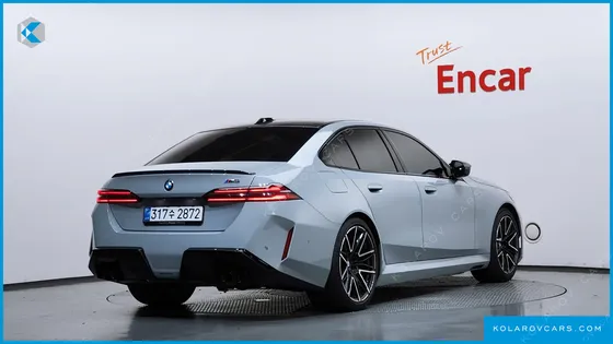 BMW M5 M5 SEDAN