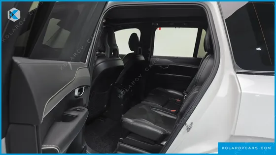 VOLVO XC90 T8 R-DESIGN HYBRID