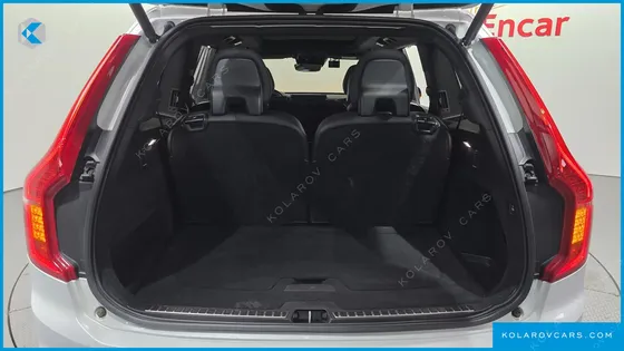 VOLVO XC90 T8 R-DESIGN HYBRID