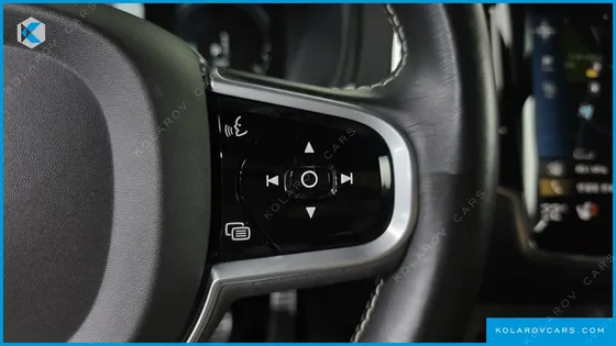 VOLVO XC90 T8 R-DESIGN HYBRID