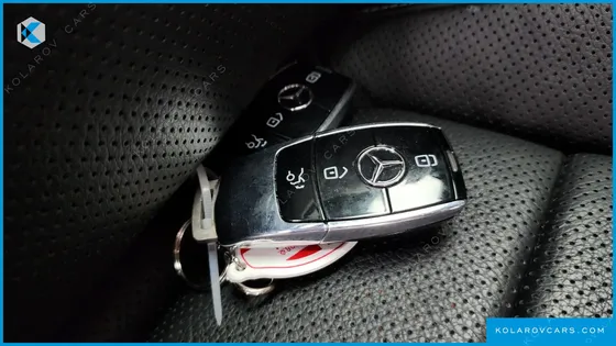 MERCEDES E-CLASS E300E 4MATIC EXCLUSIVE
