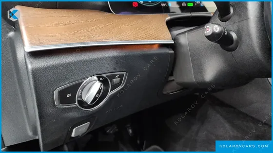 MERCEDES E-CLASS E300E 4MATIC EXCLUSIVE