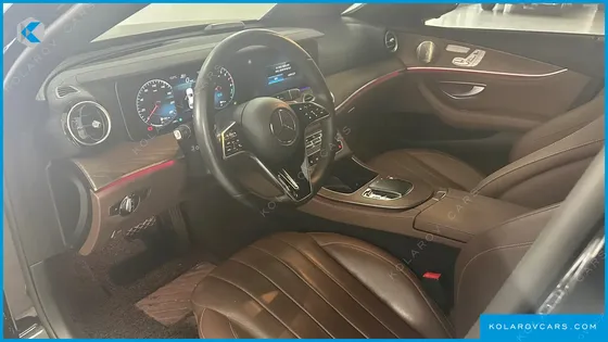 MERCEDES E-CLASS E300E 4MATIC EXCLUSIVE