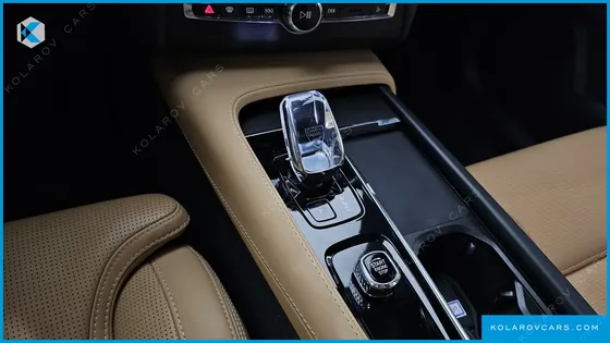 VOLVO XC90 T8 ULTIMATE BRIGHT HYBRID