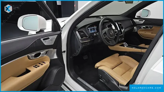 VOLVO XC90 T8 ULTIMATE BRIGHT HYBRID