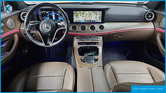MERCEDES E-CLASS E300E 4MATIC EXCLUSIVE