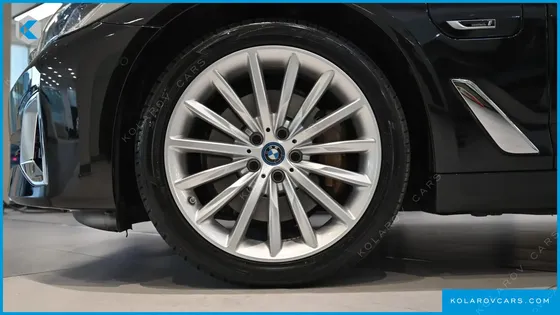 BMW 5 SERIES 530E LUXURY