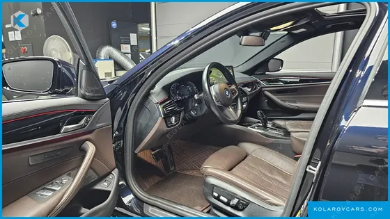 BMW 5 SERIES 530E M SPORT
