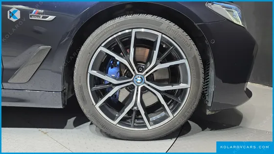 BMW 5 SERIES 530E M SPORT