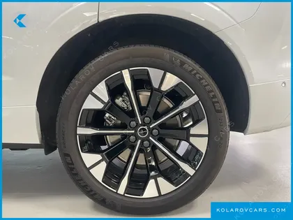 VOLVO XC60 T8 ULTRA BRIGHT
