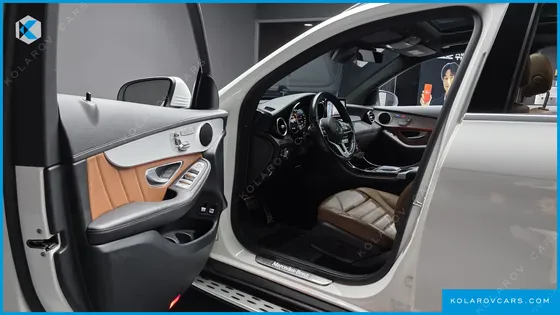 MERCEDES GLC-CLASS GLC300E 4MATIC