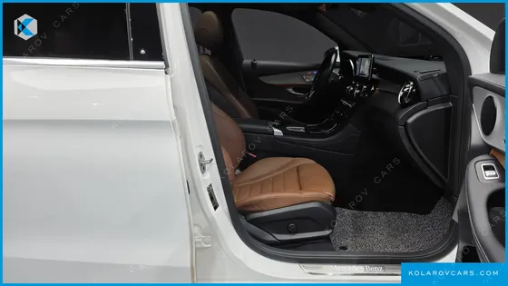 MERCEDES GLC-CLASS GLC300E 4MATIC