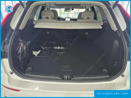VOLVO XC60 T8 ULTRA BRIGHT