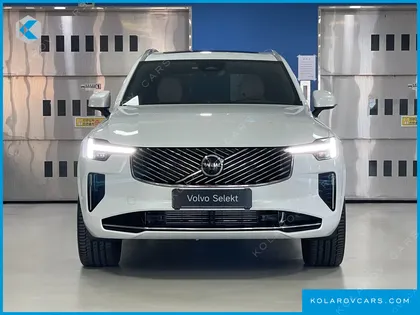 VOLVO XC90 T8 ULTRA BRIGHT HYBRID
