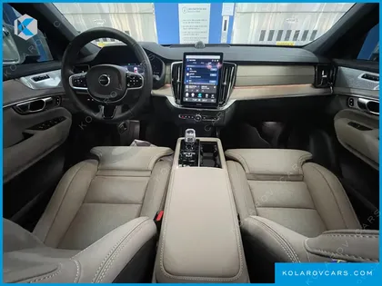 VOLVO XC90 T8 ULTRA BRIGHT HYBRID
