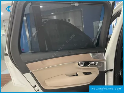 VOLVO XC90 T8 ULTRA BRIGHT HYBRID