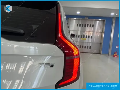 VOLVO XC90 T8 ULTRA BRIGHT HYBRID