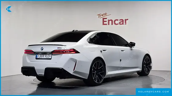 BMW M5 M5 SEDAN