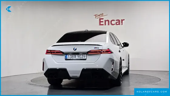 BMW M5 M5 SEDAN